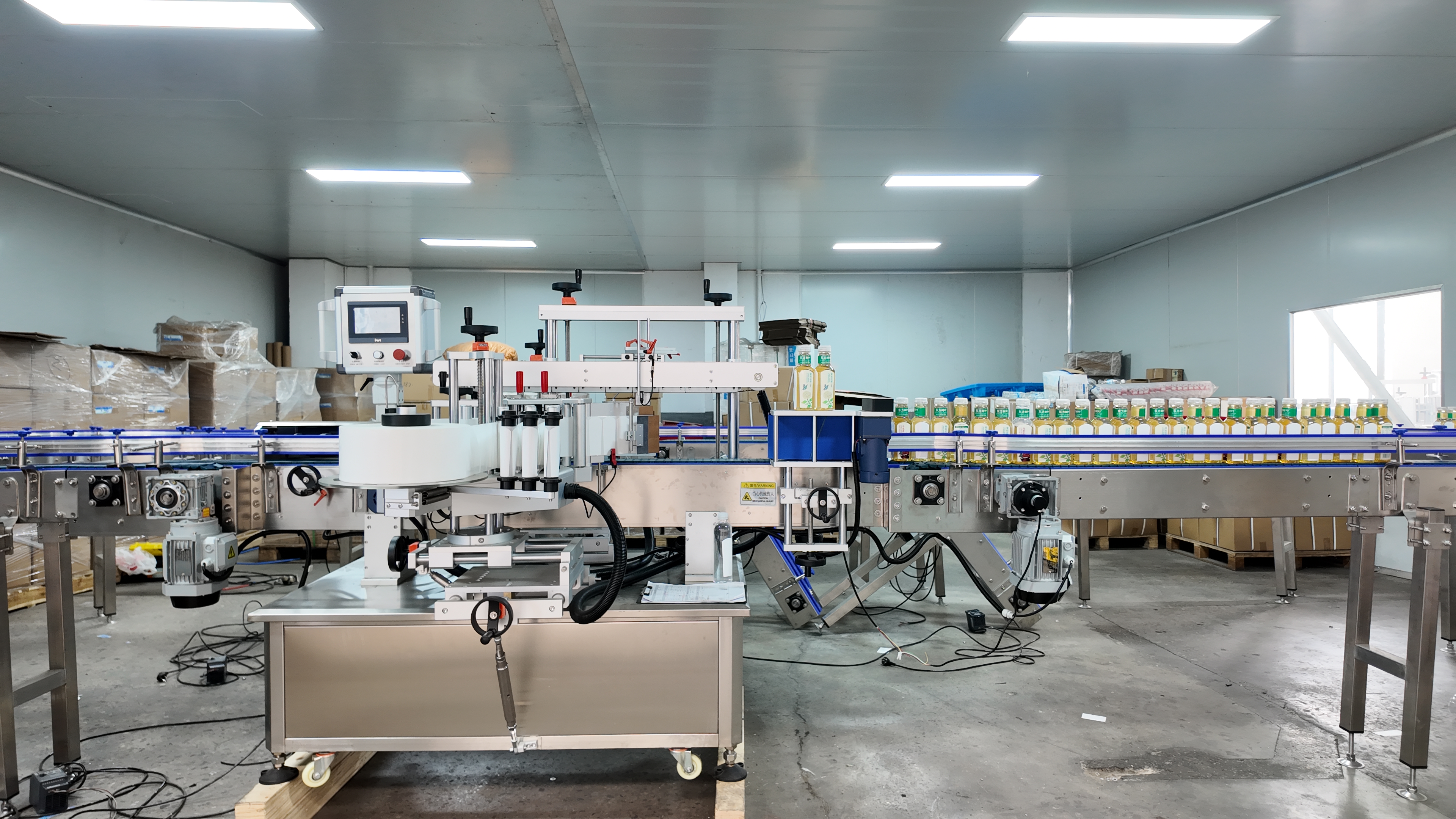 Sticker Labeling Machine for Bottled Water in Uganda Sticker Labeling Machine for Bottled Water in Uganda