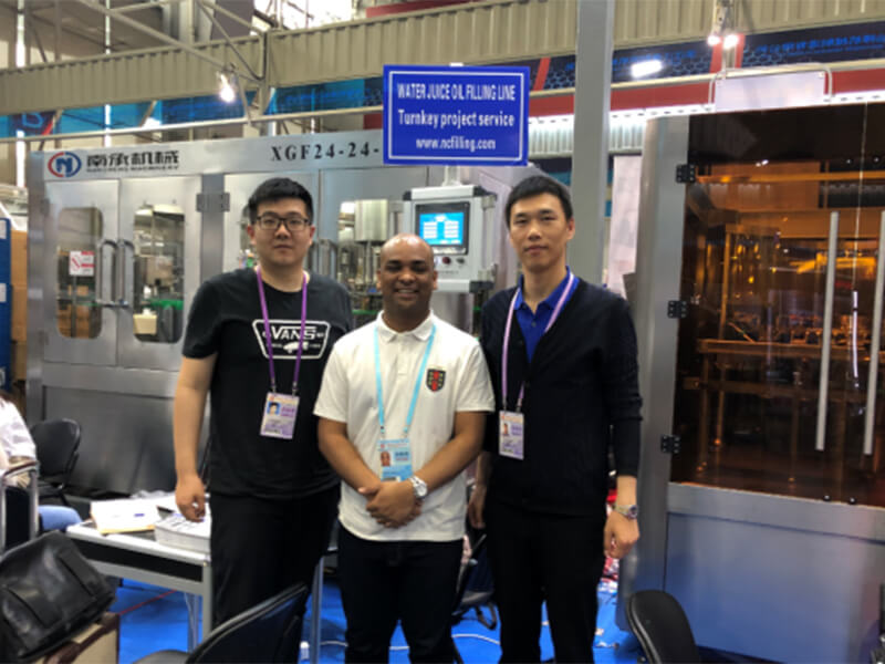 Canton-fair-133th-6
