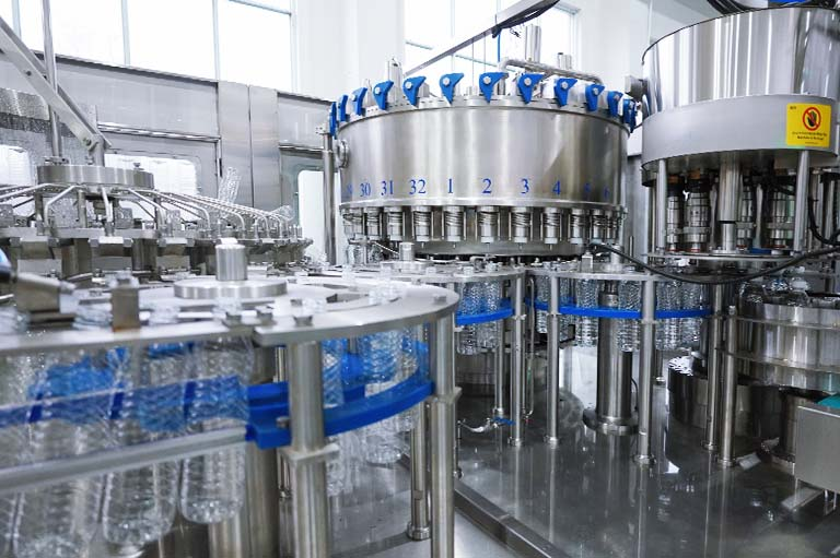 Turnkey Water Bottling Line-3 in 1 filling