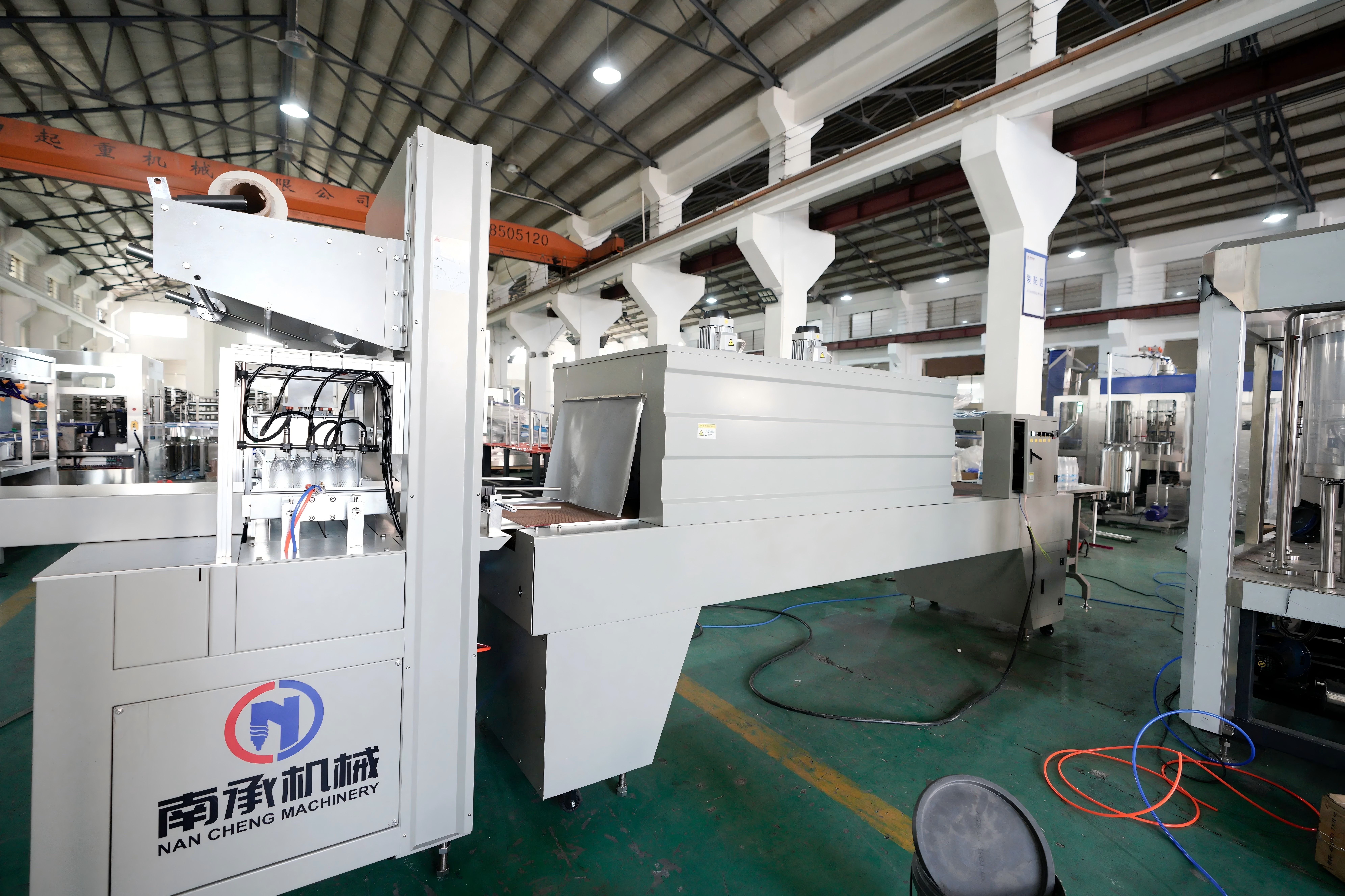 4 IN 1 JUICE FILLING MACHINE l type pe film packing machine