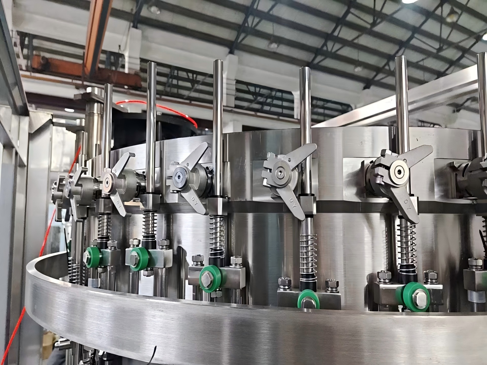 Mechanical Valve Beer Bottling Machine