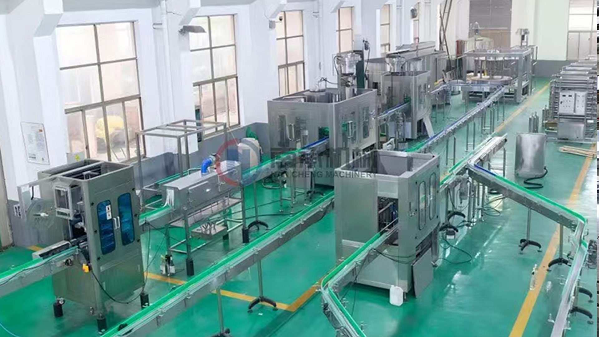 Top 10 CSD Filling Line Manufacturers in Algeria glass botte csd production line1920x1080